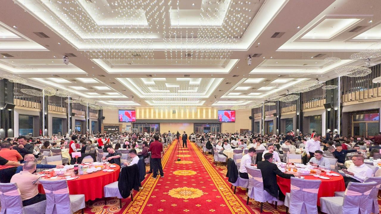 拓路前行·領跑未來 | 集團2023年度總結會暨2024迎新晚會圓滿結束！(圖14)