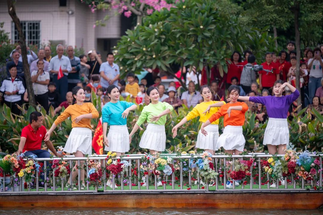 燃動金秋 | 草艇競渡，奪人風采彰顯非遺文化瑰寶之韻(圖6)